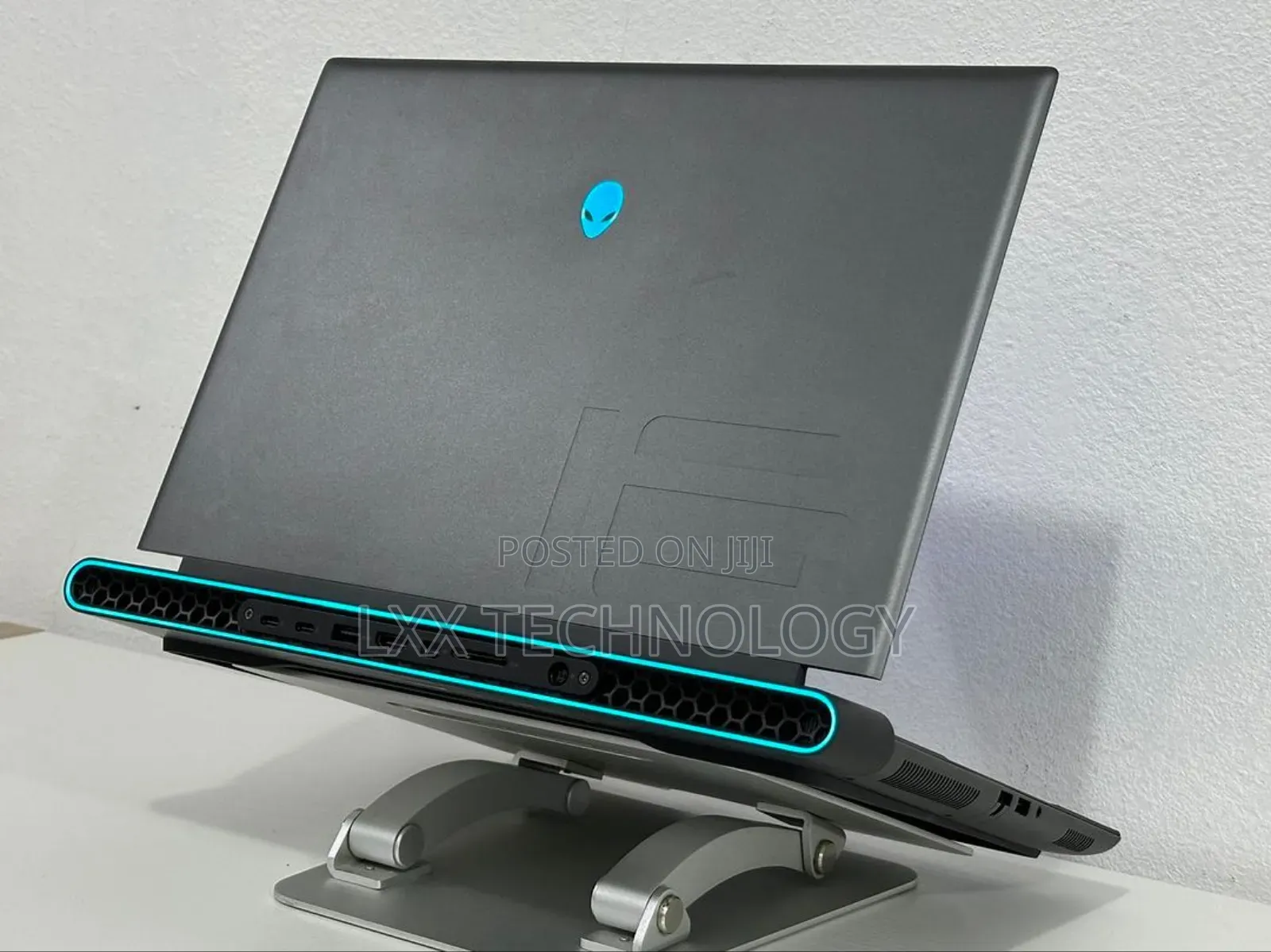 Laptop Dell Alienware M16 R1 32GB Intel Core I7 SSD 1T