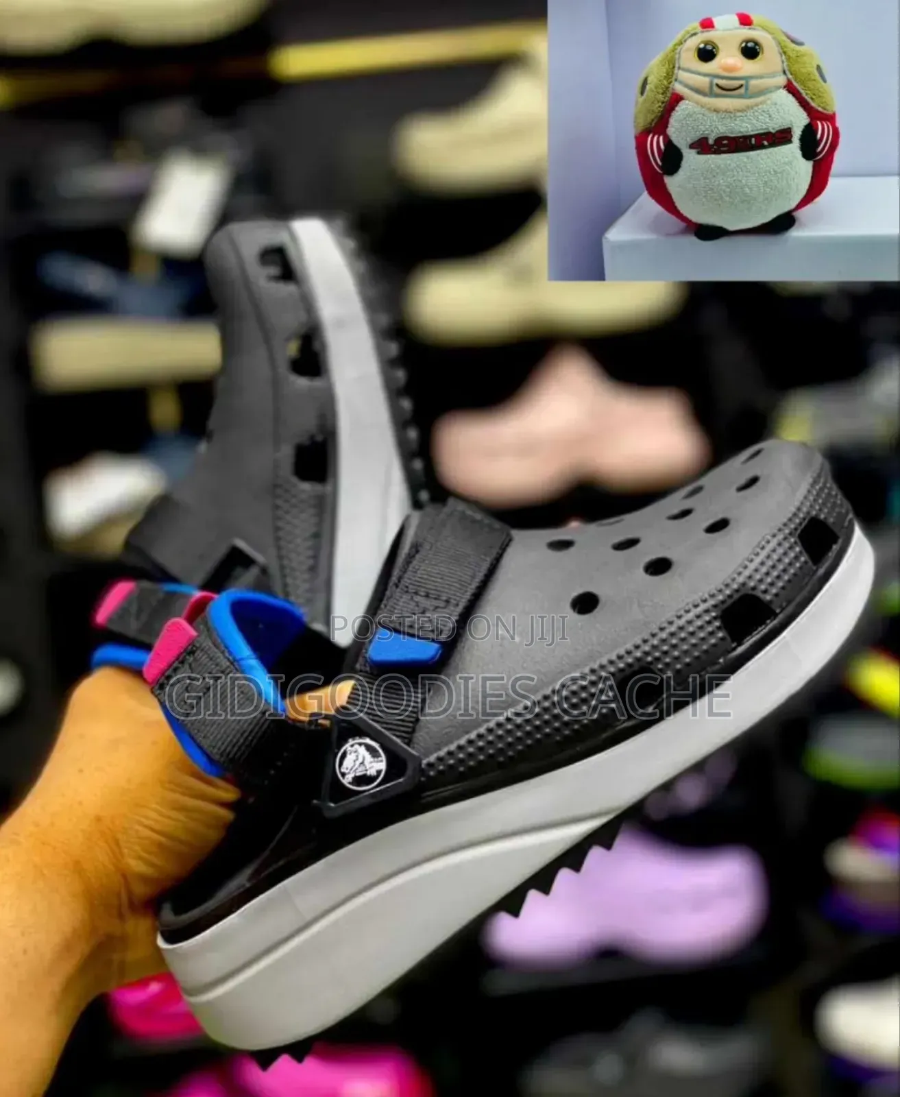 Unisex Iconic Crocs Size 40-45