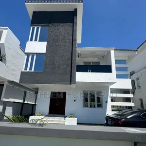 5bdrm Duplex in Secured Estate, Chevron for sale