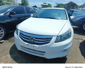 Toyota Camry 2011 White
