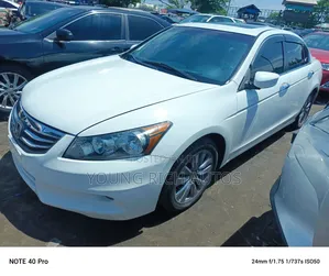 Toyota Camry 2011 White
