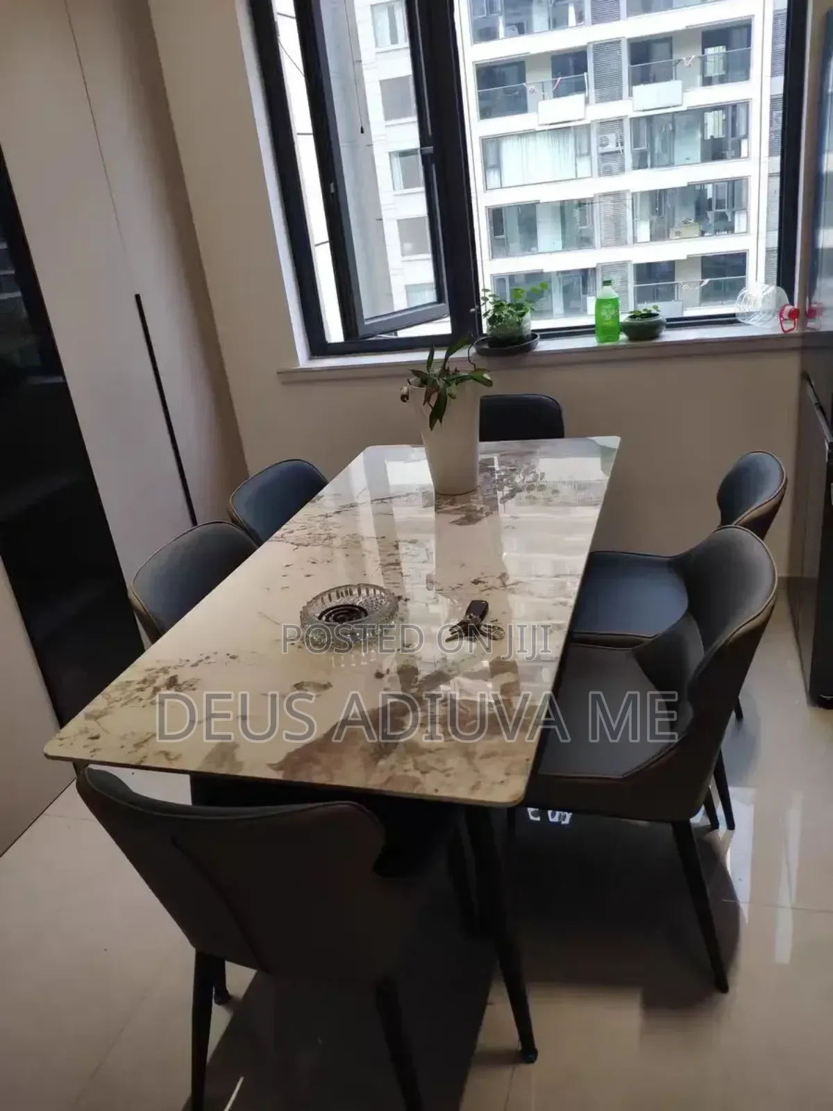 Marble Table Top, Anti-Scratch Dinner Set