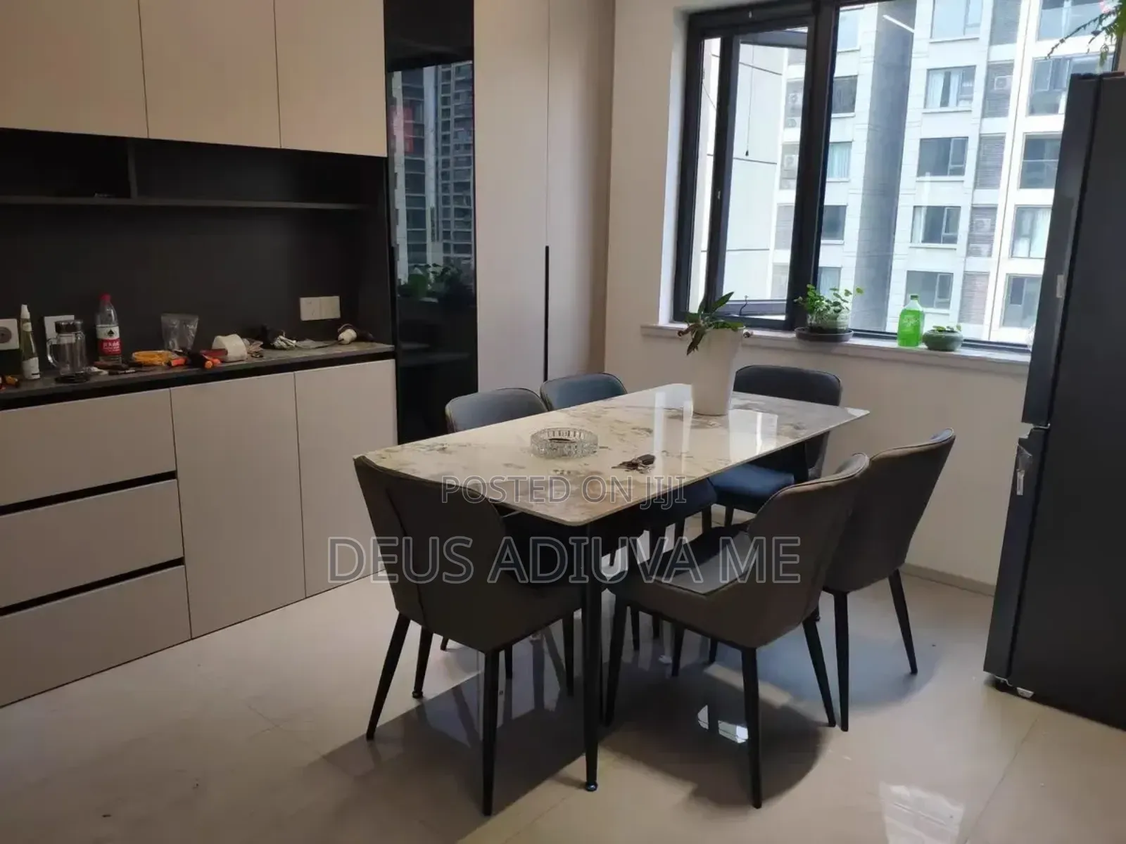 Modern Luxury 6 Seater Dinning Table Set