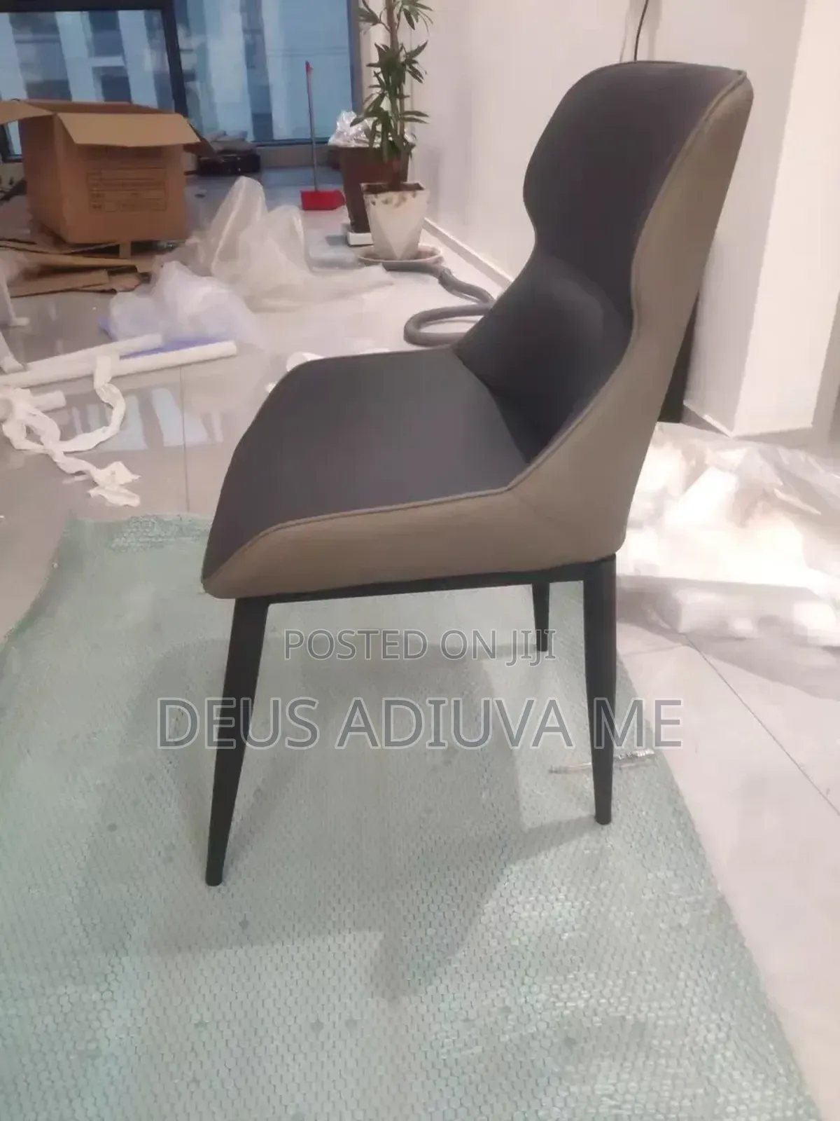 Dining/Kitchen Room Table and Chairs