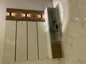A Standard Tv Shelve