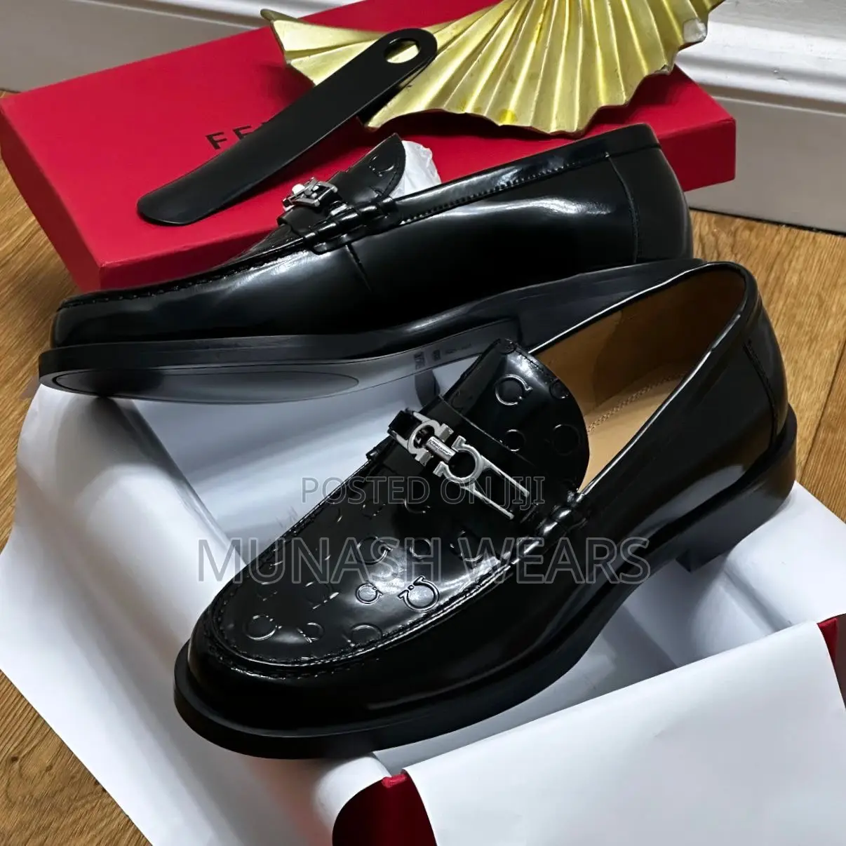 Feragamo Leather Shoe
