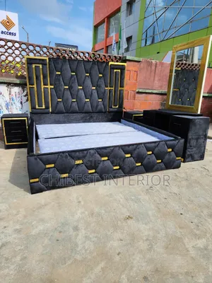 6by6 Stand Bed With Padded Dressing Mirror and Two Sides.