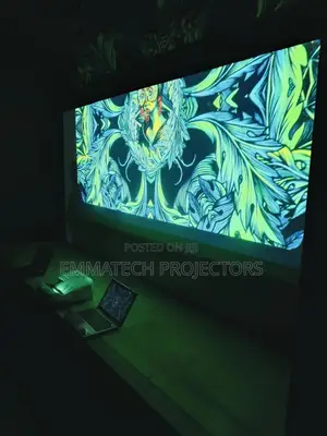 Uk Used Ultra Short Throw Projector