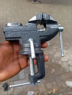3" Carpenters Vice