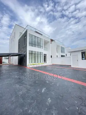 5bdrm Duplex in Lekki for sale