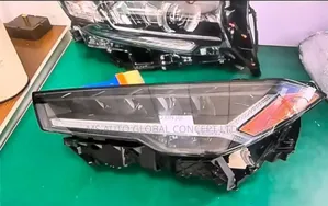 Lamborghini Urus Headlights