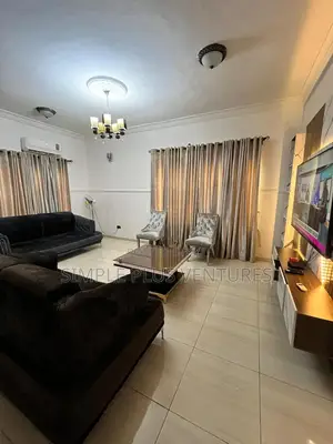Simple Plus 3 Bedroom Shortlet Apartment