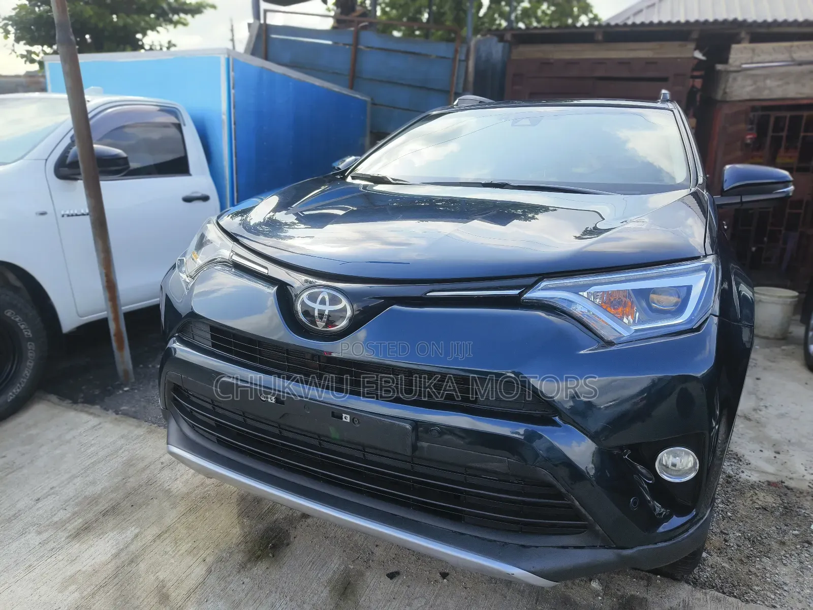 Toyota RAV4 2017 Blue