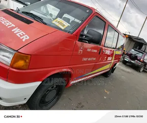 Volkswagen Transporter 2004 Red