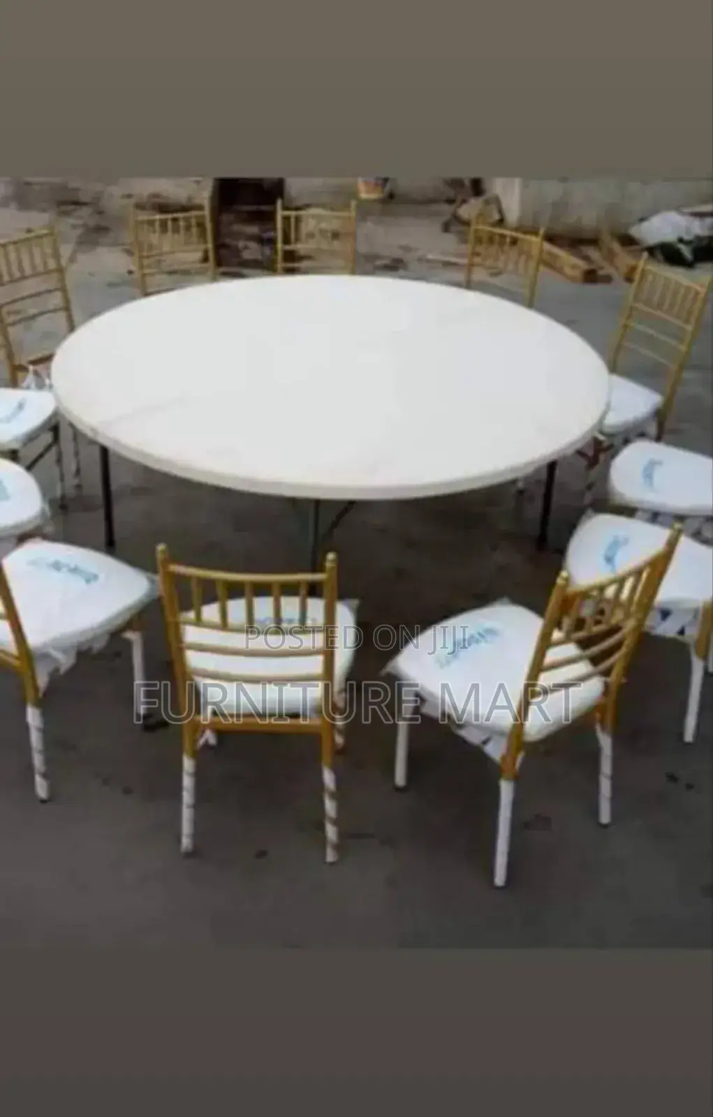 Banquet Table