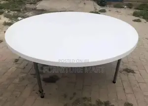 Banquet Table