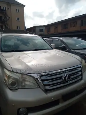 Lexus GX 2011 Gold