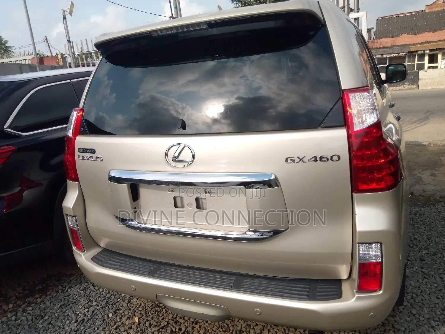 Lexus GX 2011 Gold
