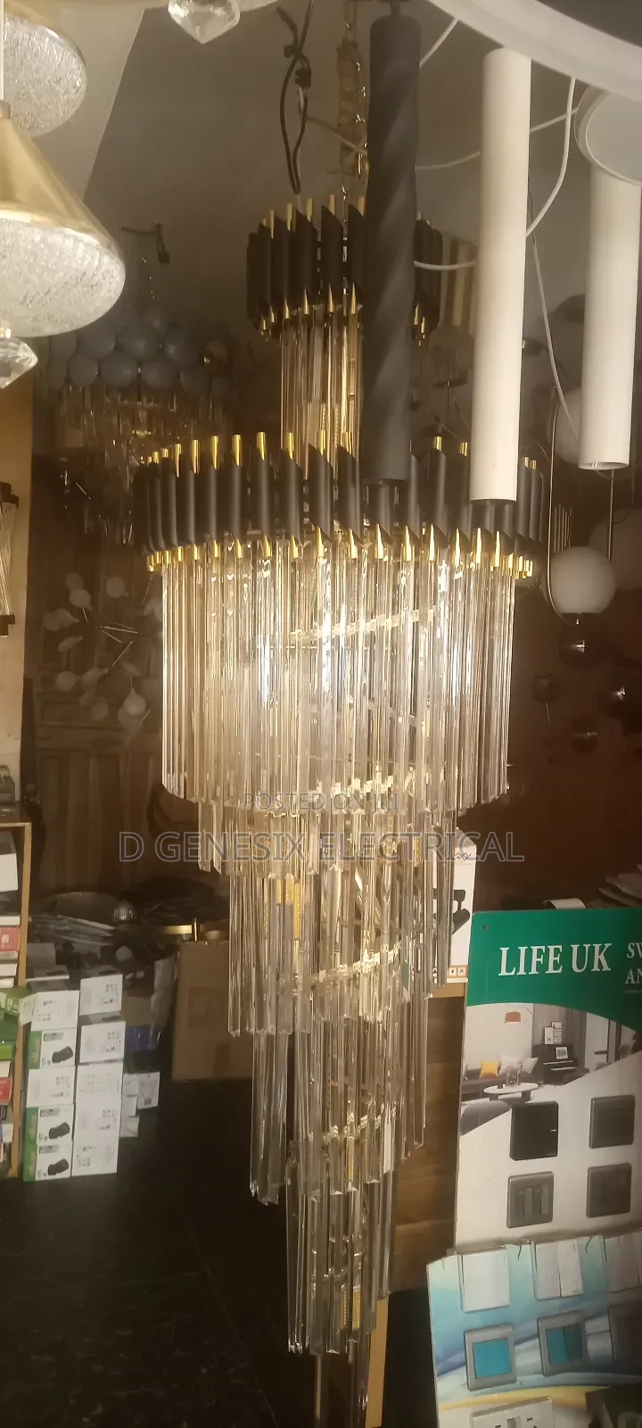Chandelier Biggest Size