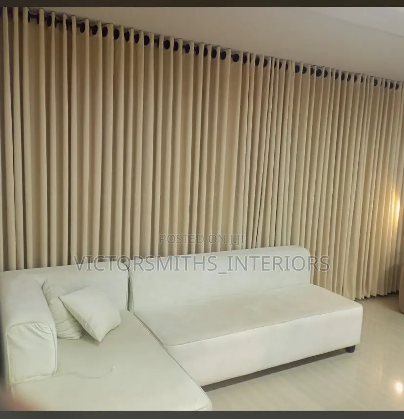 Luxury Rins Design Curtains Drep