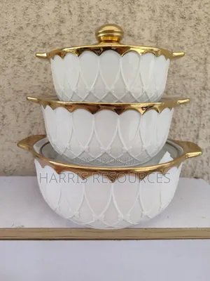 Exotic White Thick Glass Plates With Gold Plated Edges