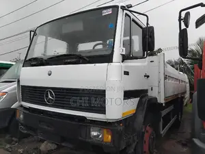 Mercedes 1117 Big Tyres High Puket