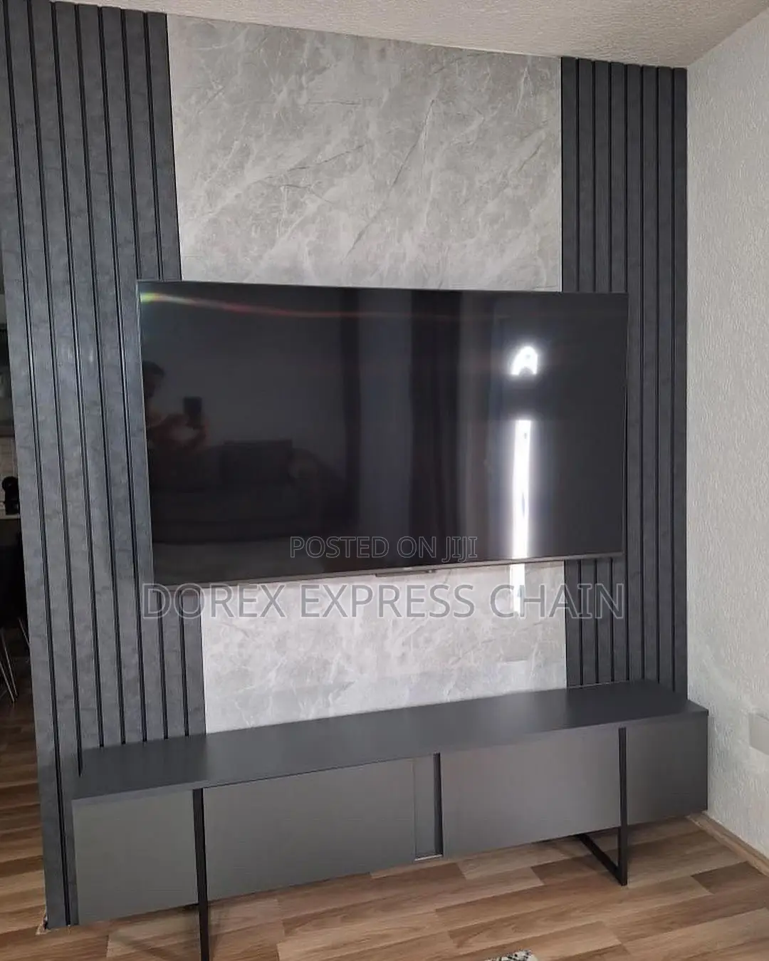 Dorex - Vintage Charm Console