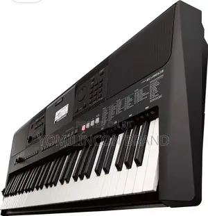Yamaha PSR-E463 61-Key Portable Keyboard