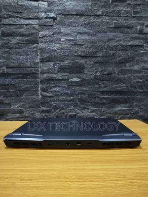 Laptop MSI Raider GE76 12UGS 32GB Intel Core I7 SSD 1T