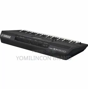 Yamaha PSR SX900 Digital Arranger Workstation Keyboard