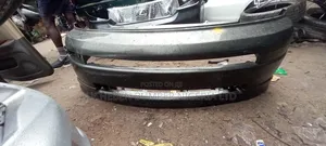 Front Tokunbor Bumper Scion XB 2006