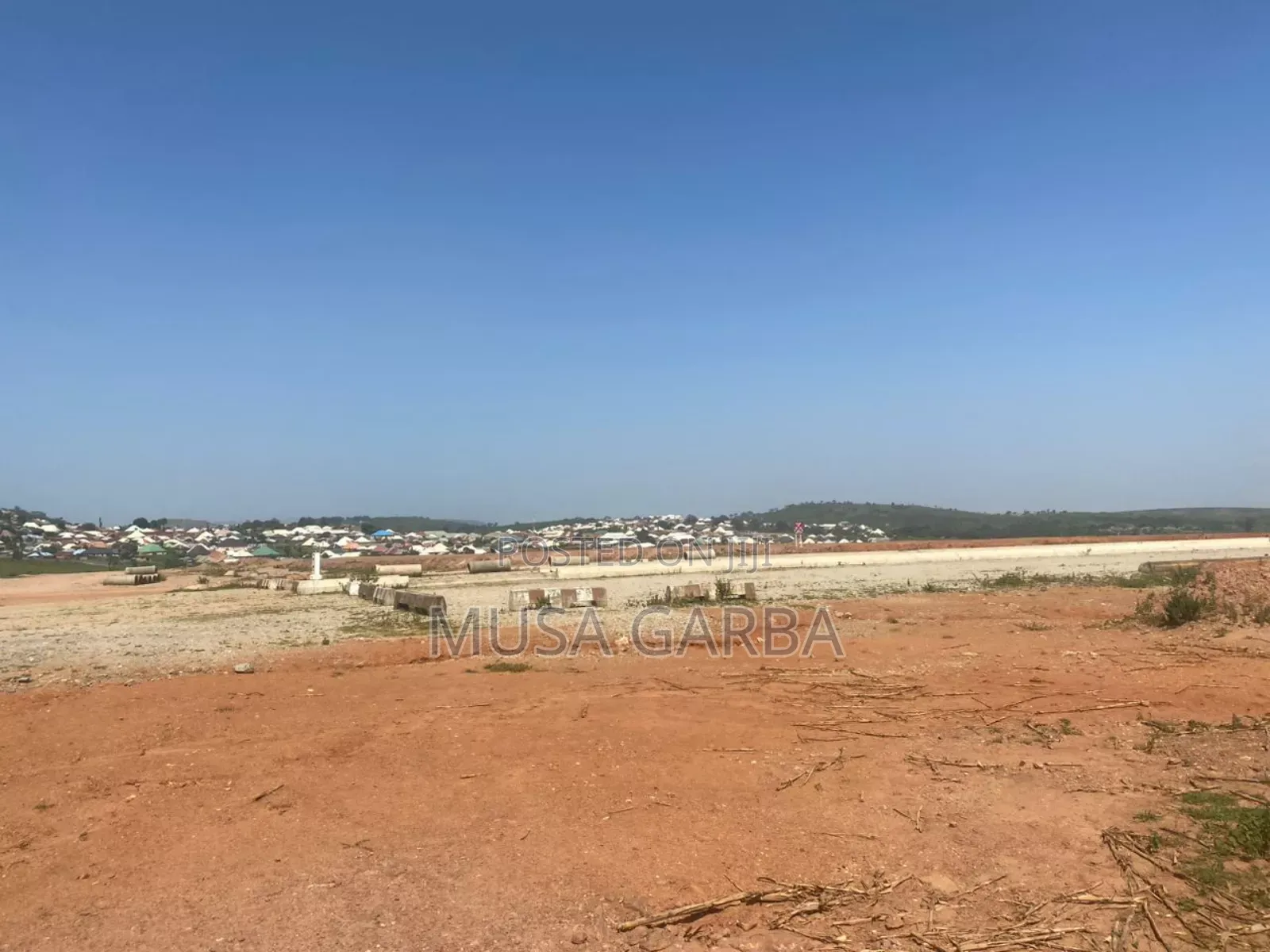 Title Secure Plot: Fully Detached Duplex