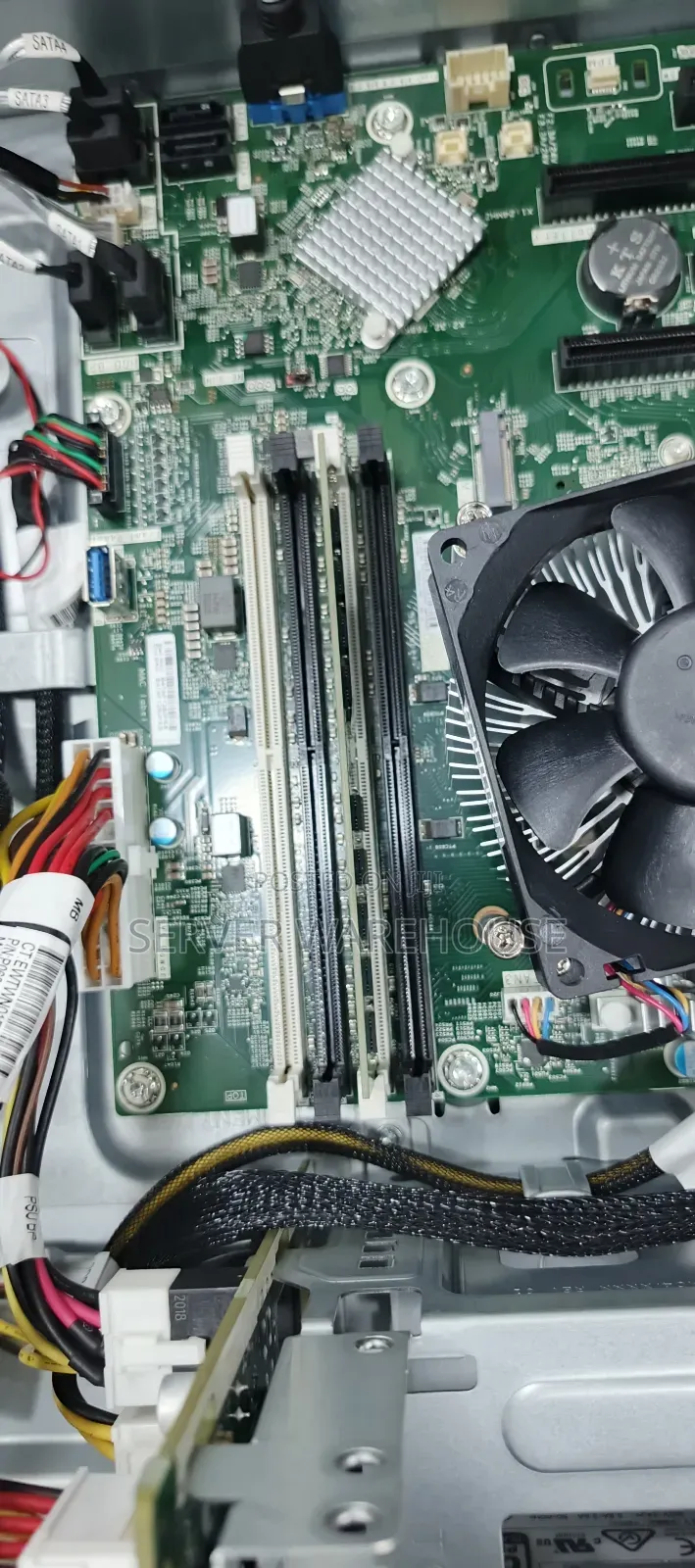 Server HP ProLiant ML30 G10 E-2224 16GB Intel Xeon HDD 1T