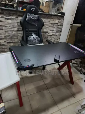 Reading/Studio Table With Lighting