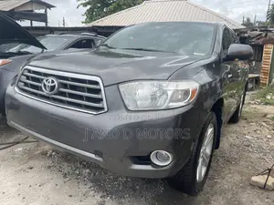 Toyota Highlander Limited 2010 Gray