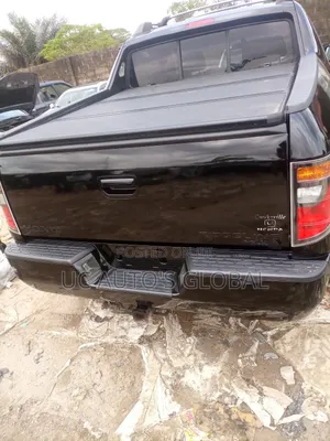 Bootcover Folding Hard for Hondaridgeline 2012