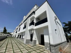 5bdrm Townhouse / Terrace in Maitama for rent