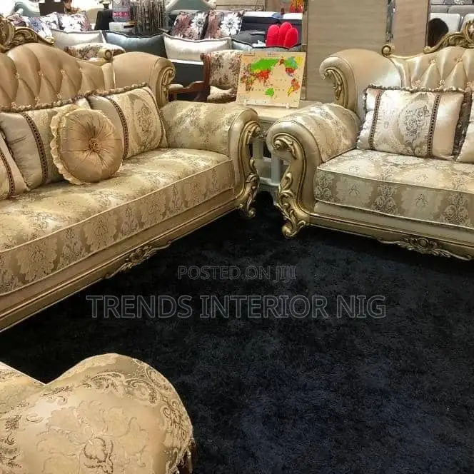 Beautiful Royal Sofas