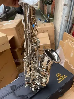 Yamaha Alto Saxophone Silver