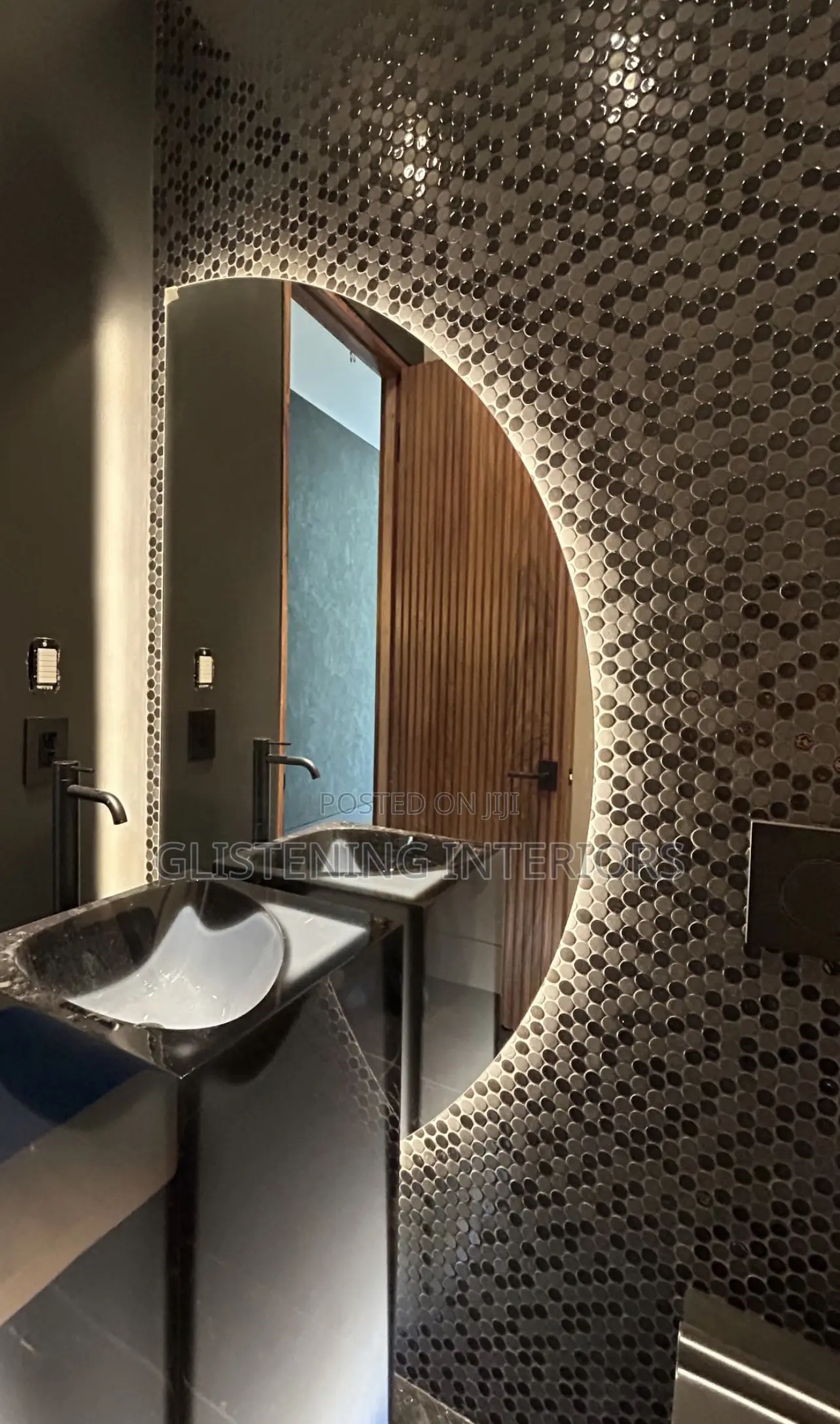 Mirror Glass With a Led Light