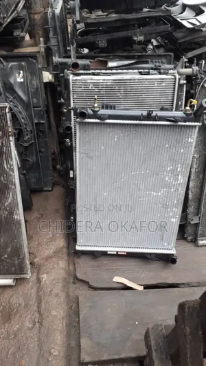 Radiator Hyundai Elantra 2008