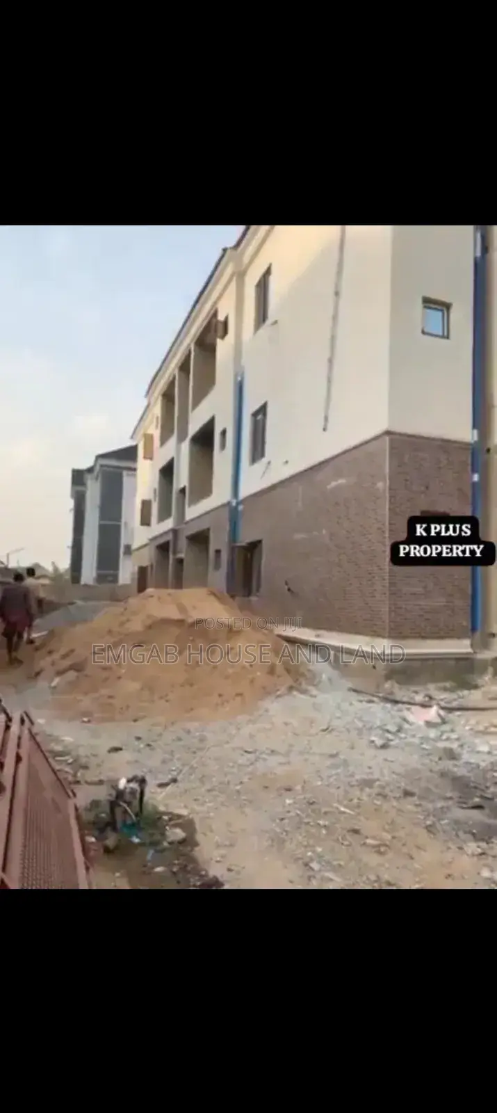 3bdrm Block of Flats in Mabushi for sale