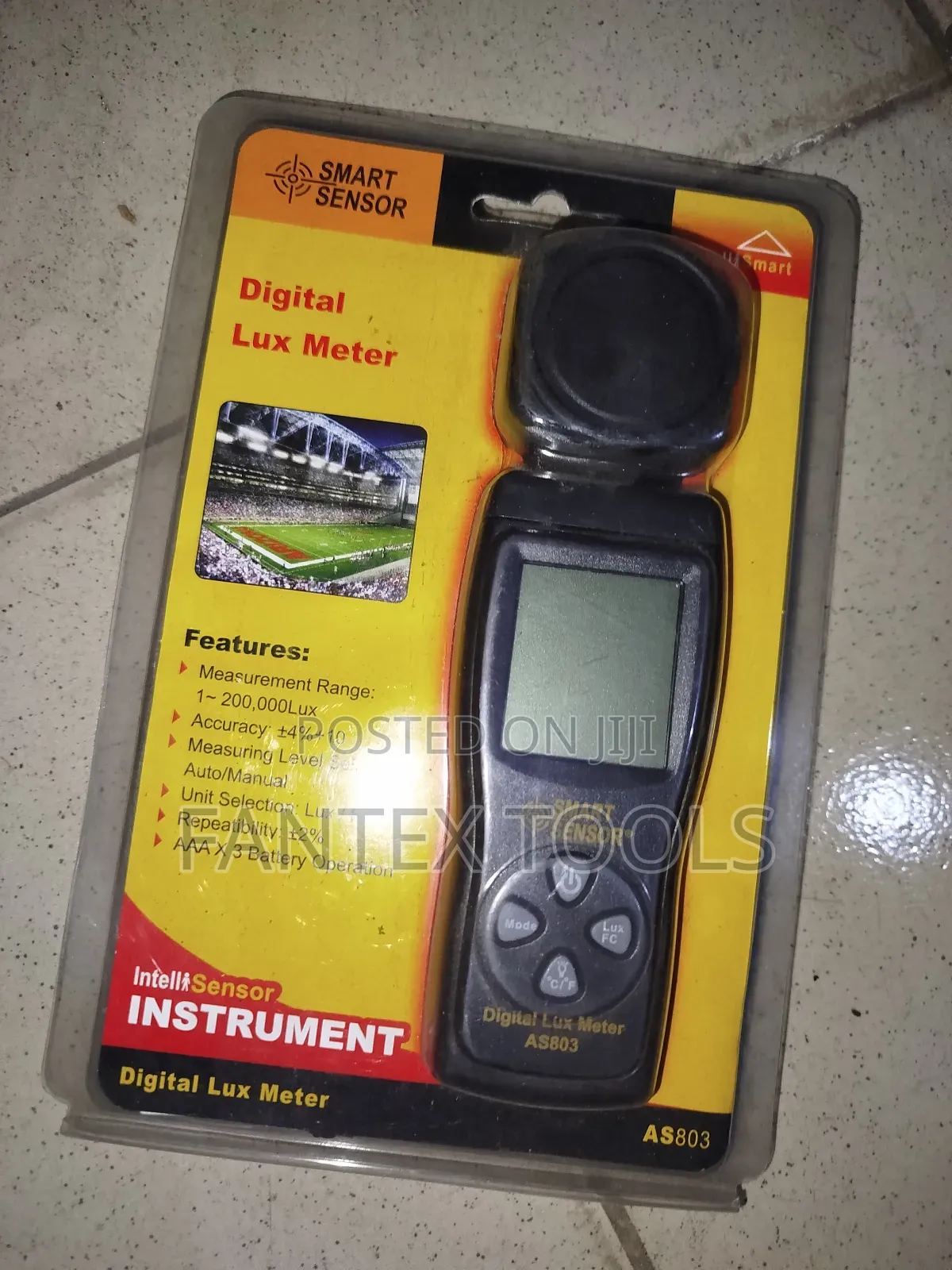 Digital Lux Meter.