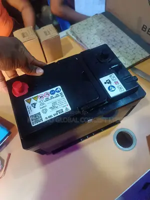 Lamborghini Urus Battery