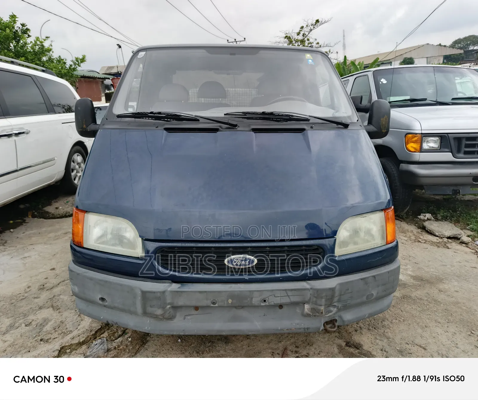 Ford Transit 2002 Blue