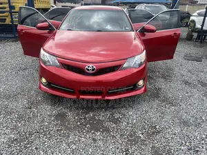 Toyota Camry 2012 Red
