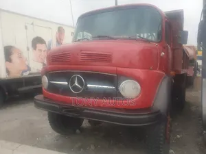 911 Tokunbo Mercedez Benz Dump Truck With Auxiliary