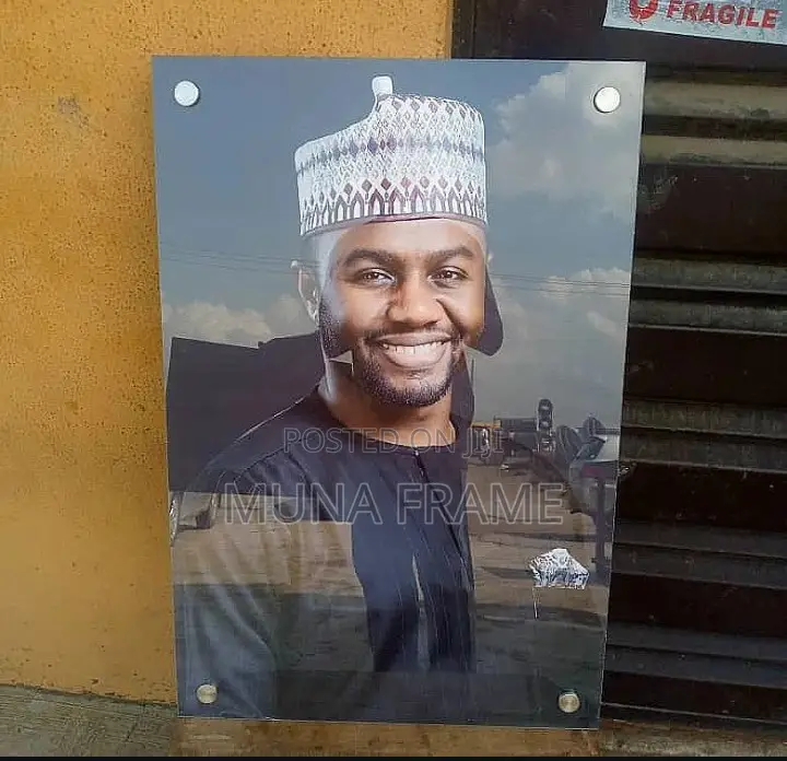 Acrylic Frameless With Printing