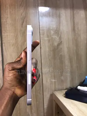 Apple iPhone 13 128 GB White