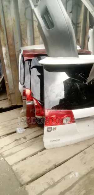 Complete Boot Toyota Sienna 2003 - 2005